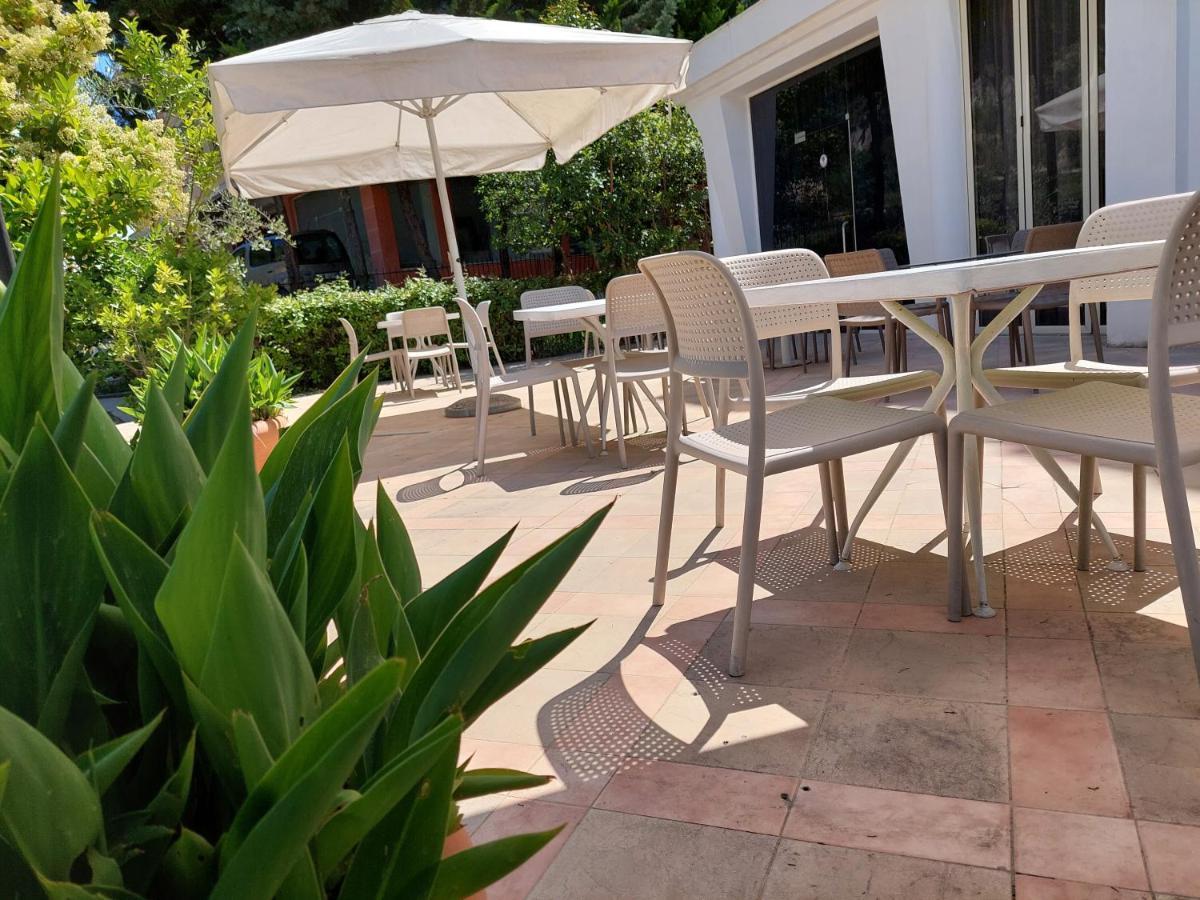 Hotel Nacional Durres Ngoại thất bức ảnh