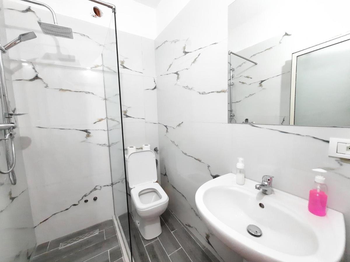 Hotel Nacional Durres Ngoại thất bức ảnh