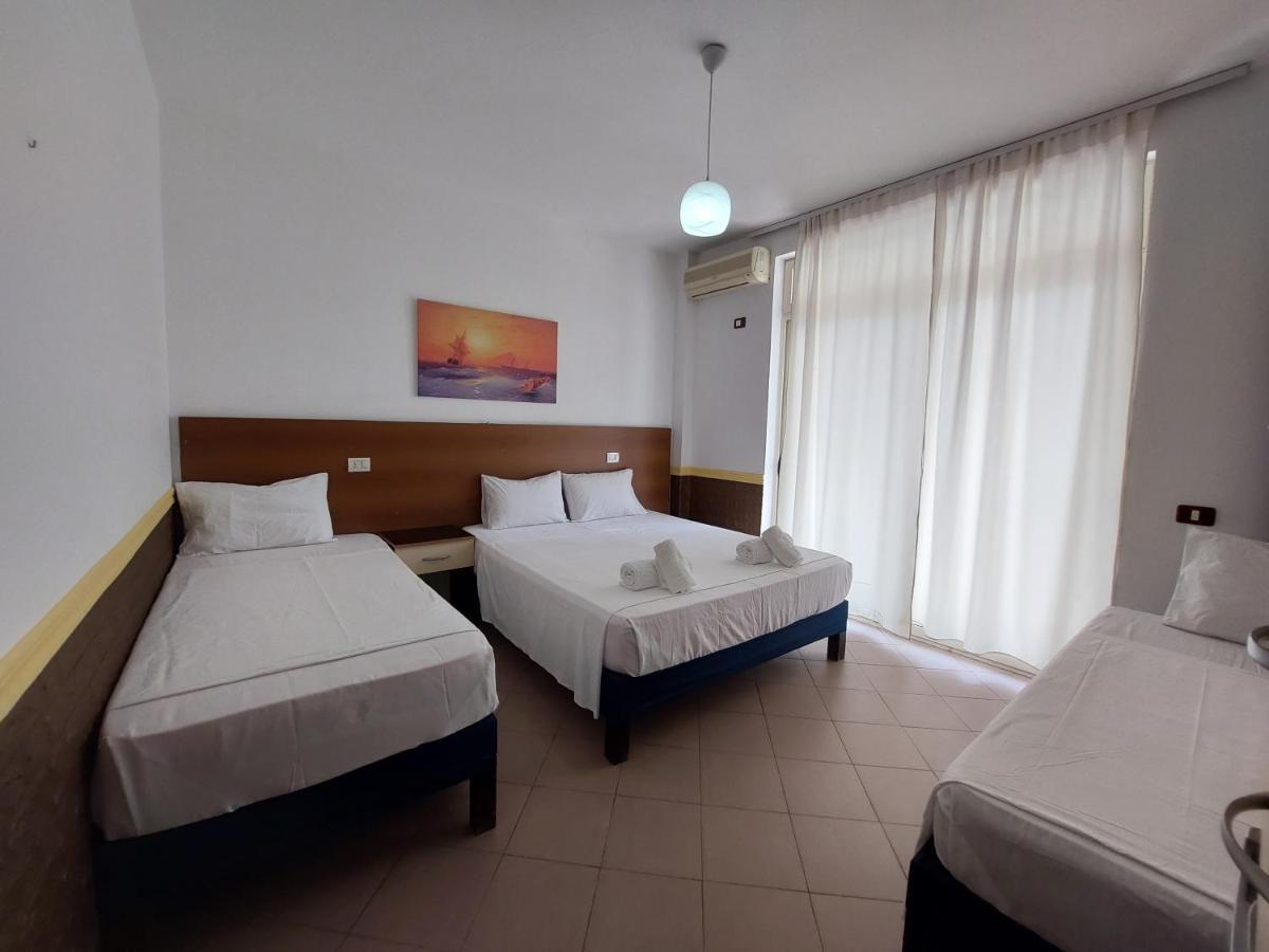 Hotel Nacional Durres Ngoại thất bức ảnh