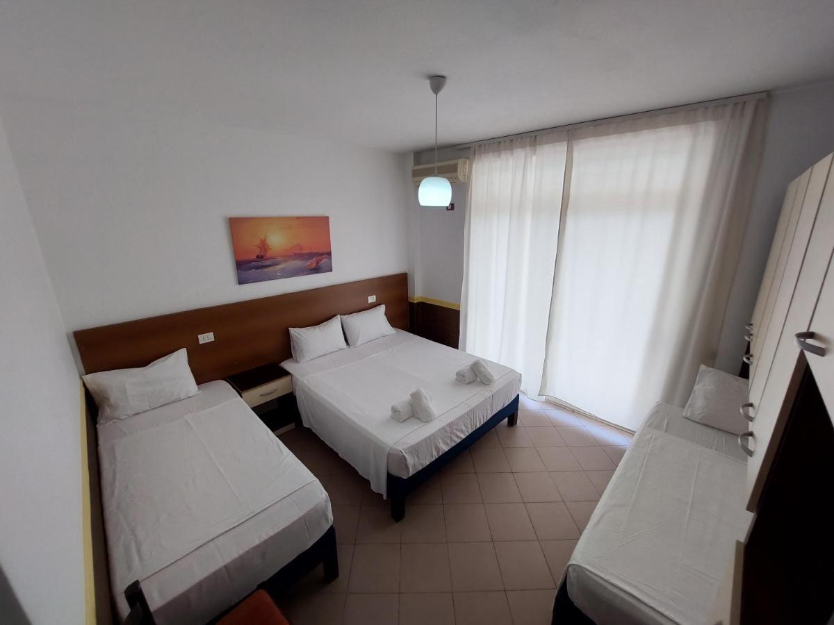 Hotel Nacional Durres Ngoại thất bức ảnh