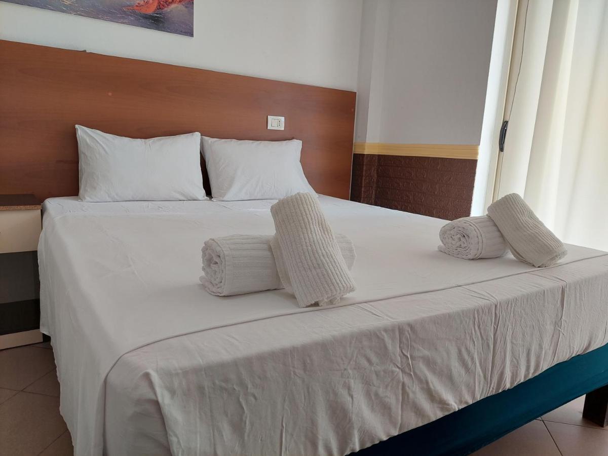 Hotel Nacional Durres Ngoại thất bức ảnh