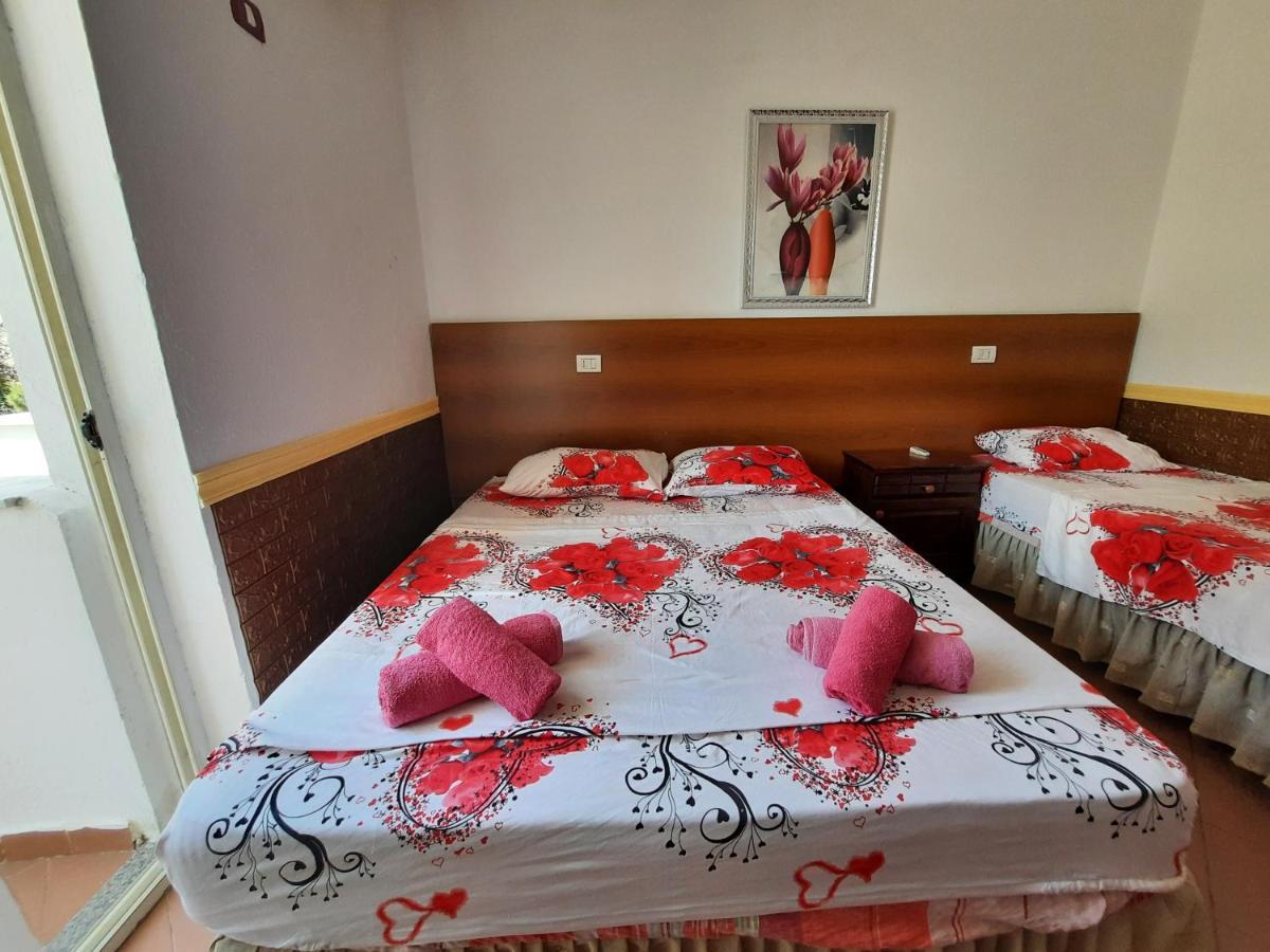 Hotel Nacional Durres Ngoại thất bức ảnh