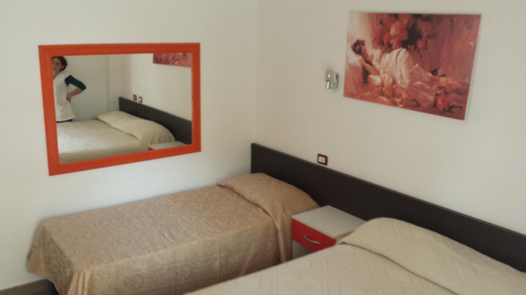 Hotel Nacional Durres Ngoại thất bức ảnh
